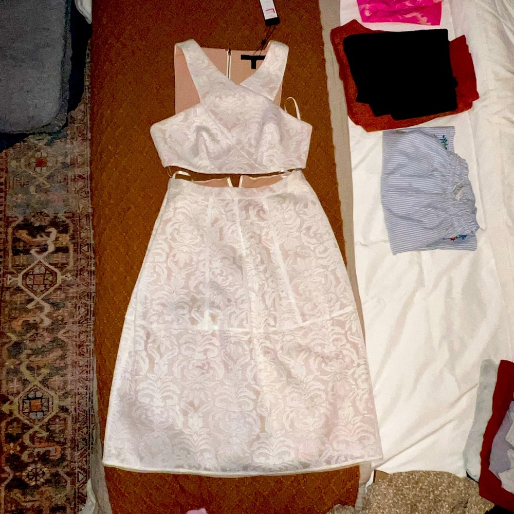 BCBG MAXAZRIA Ellyson White Lace Two-Piece